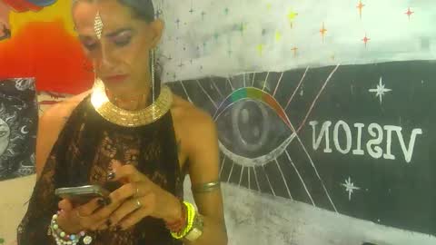 Snapshot of julieth_wolf chatting on 10.12.25 Julieth Wolf online show from 10.12.25