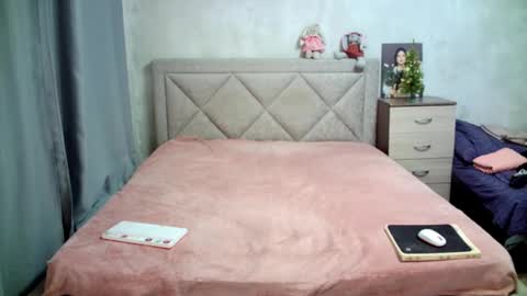 Julietkitty online show from 01.08.25