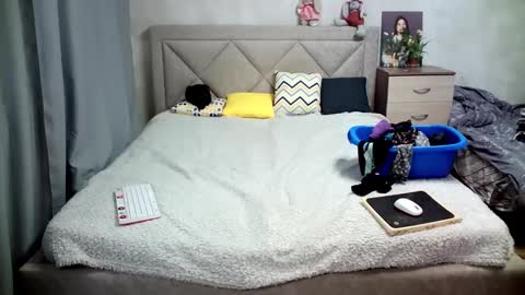 Julietkitty online show from 01.19.25