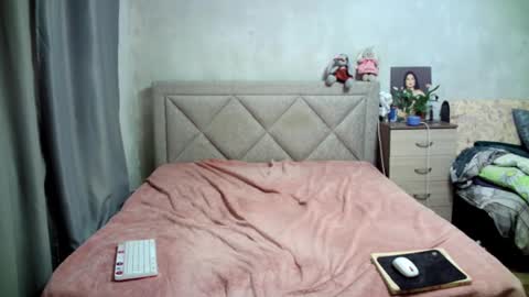 Julietkitty online show from 02.18.25