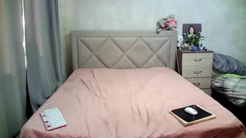 Julietkitty online show from 02.24.25