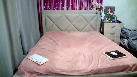 Julietkitty online show from 03.09.25