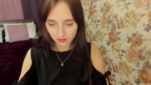 julietmonli online show from 09.27.25