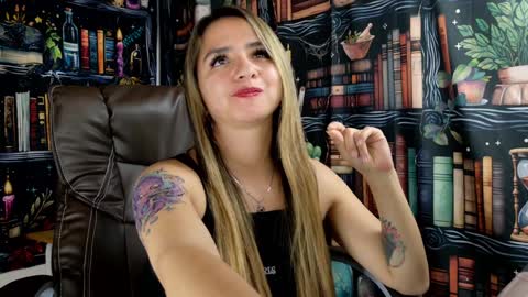 Snapshot of julietta__jackson chatting on 01.11.25 Julietta Jackson online show from 01.11.25