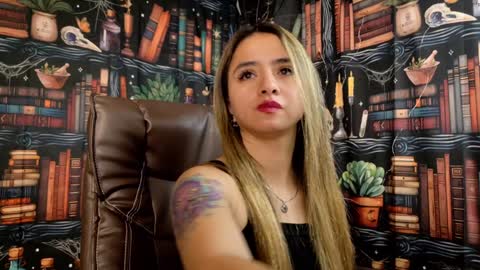 Snapshot of julietta__jackson chatting on 01.31.25 Julietta Jackson online show from 01.31.25