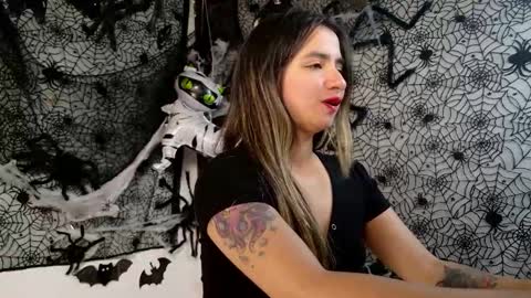 Snapshot of julietta__jackson chatting on 10.10.25 Julietta Jackson online show from 10.10.25