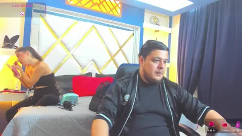 Snapshot of julietta_max chatting on 11.18.25 julietta max online show from 11.18.25