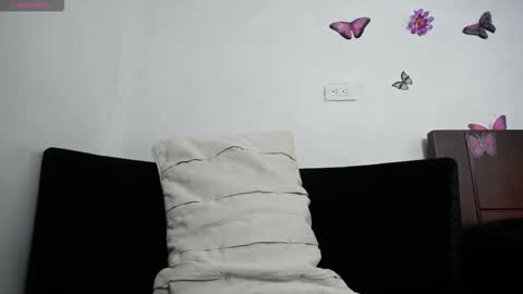 Julietta Big online show from 10.24.25