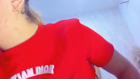 Snapshot of juliette_pretty_ chatting on 06.29.26 juliette_pretty_ online show from 06.29.26