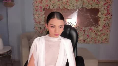 Juliette Moreau online show from 04.23.26
