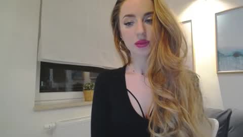 JulietteSensual online show from 02.09.25