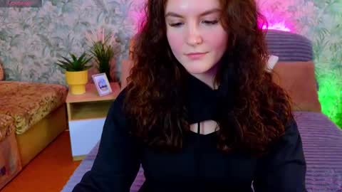 Snapshot of julietvelour chatting on 11.11.25 Julia online show from 11.11.25