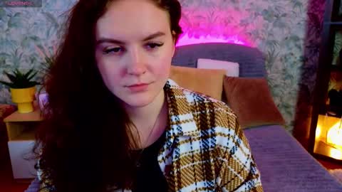 Snapshot of julietvelour chatting on 11.16.25 Julia online show from 11.16.25