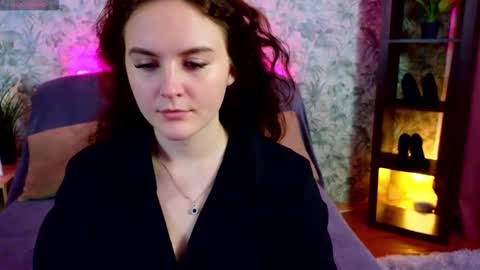 Snapshot of julietvelour chatting on 11.20.25 Julia online show from 11.20.25