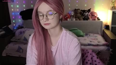 Snapshot of julifisher chatting on 03.28.26 julifisher online show from 03.28.26