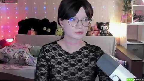 Snapshot of julifisher chatting on 05.14.26 julifisher online show from 05.14.26