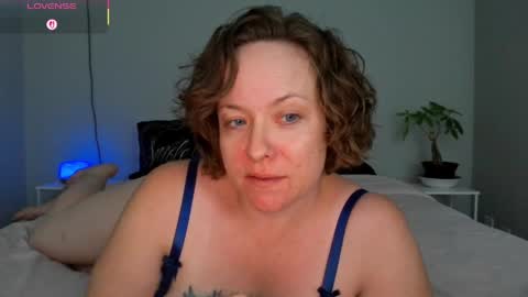 Juli Monroe online show from 04.27.26