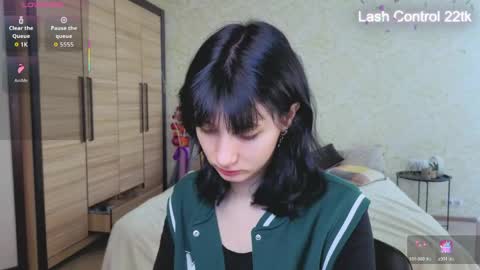 Snapshot of julissweet chatting on 05.03.26 Asmodeus online show from 05.03.26