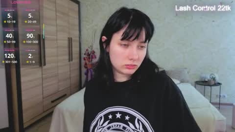 Snapshot of julissweet chatting on 05.08.26 Asmodeus online show from 05.08.26