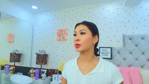 Snapshot of jullietareyes chatting on 09.10.25 Julieta Reyes online show from 09.10.25