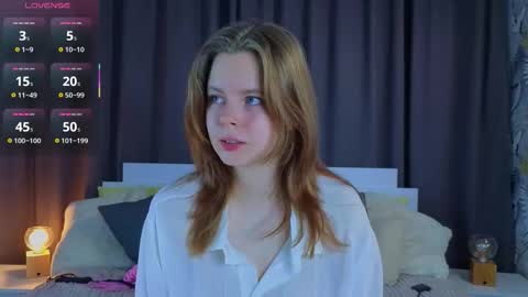 Julie online show from 11.02.25