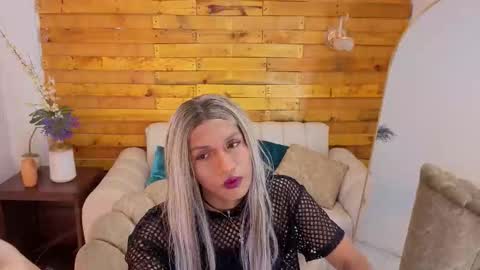 july_quinzel online show from 01.12.26