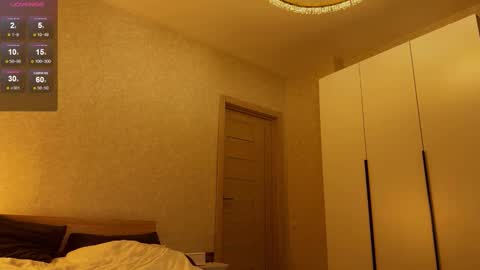 Snapshot of julya_flowerss chatting on 01.14.26 Hloya online show from 01.14.26