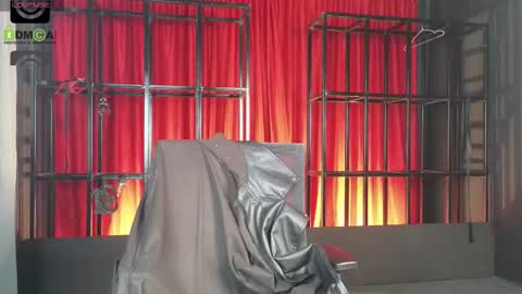 Snapshot of julya_parker chatting on 01.14.26 Julya Mistress online show from 01.14.26