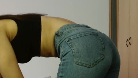 Julyana online show from 02.25.25