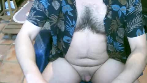 Snapshot of juneandmia chatting on 09.10.25 Mia online show from 09.10.25