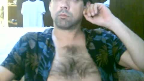 Snapshot of juneandmia chatting on 12.15.25 Mia online show from 12.15.25