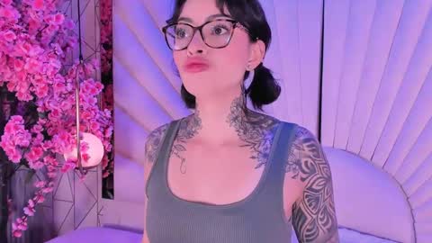 junecollins online show from 04.27.26
