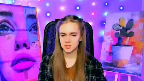 junewoods online show from 02.11.26