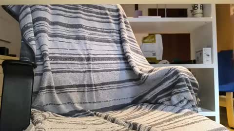 Snapshot of jungfrau19_ chatting on 12.14.25 jungfrau19_ online show from 12.14.25