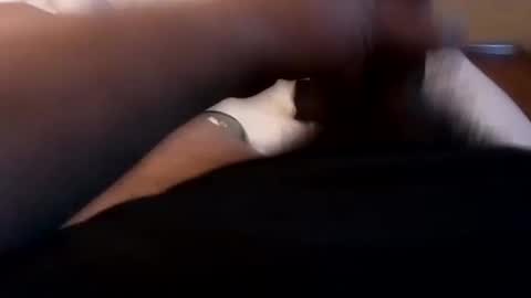 Snapshot of junior69king chatting on 12.31.24 manolito online show from 12.31.24