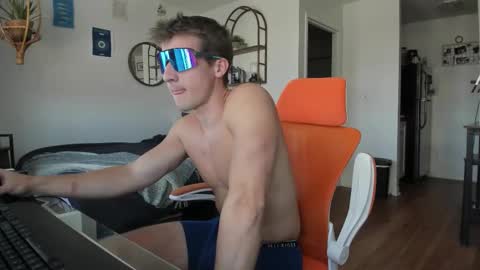 Snapshot of juniormadison69 chatting on 03.01.26 Junior Madison online show from 03.01.26