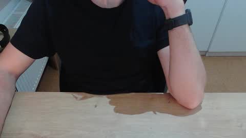 Snapshot of junk2711 chatting on 10.28.25 junk2711 online show from 10.28.25