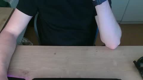 Snapshot of junk2711 chatting on 02.16.26 junk2711 online show from 02.16.26