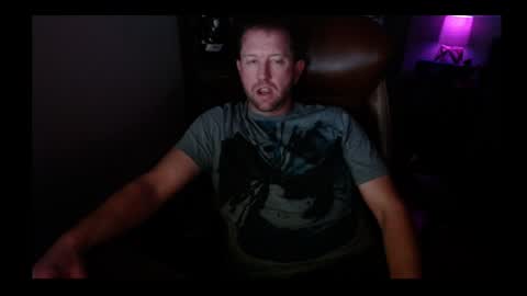 Snapshot of jusbeaz8722 chatting on 01.20.25 JustnSide Unexxst online show from 01.20.25