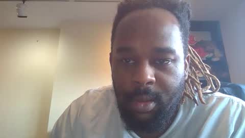 Snapshot of just2real chatting on 04.03.26 Real online show from 04.03.26