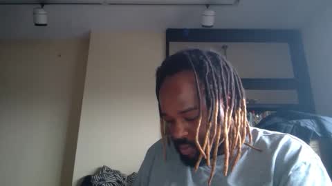 Snapshot of just2real chatting on 04.05.26 Real online show from 04.05.26