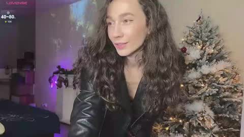 Jessica  I will be here on Tuesday November 26th online show from 12.17.24