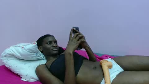 just ebonee online show from 12.23.25