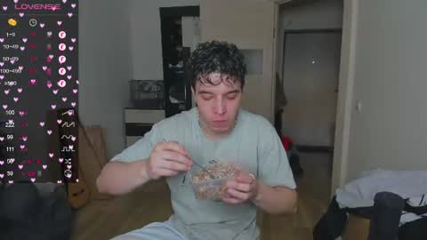 Edwins online show from 06.15.26