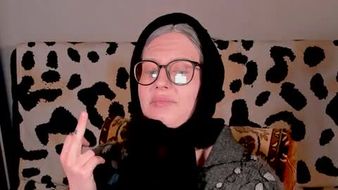 Nika and Mark online show from 02.11.25