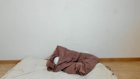 Snapshot of just_jenifer chatting on 09.27.25 Jeni online show from 09.27.25