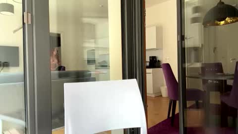 Just Sophia online show from 05.04.26