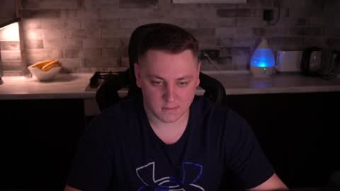 Snapshot of just_top chatting on 01.17.25 David online show from 01.17.25