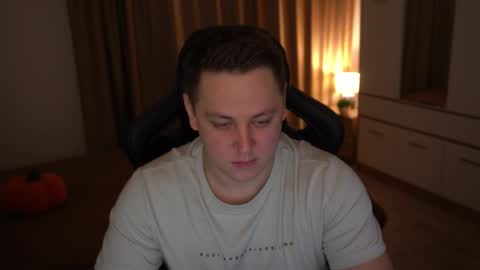 Snapshot of just_top chatting on 10.21.25 David online show from 10.21.25