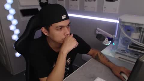 Rhys online show from 11.21.25